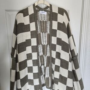 Women's Chunky Knit Cardigan - Olive and Cream